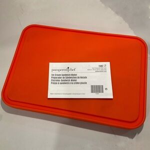 Pampered Chef Orange Ice Cream Sandwich Tray